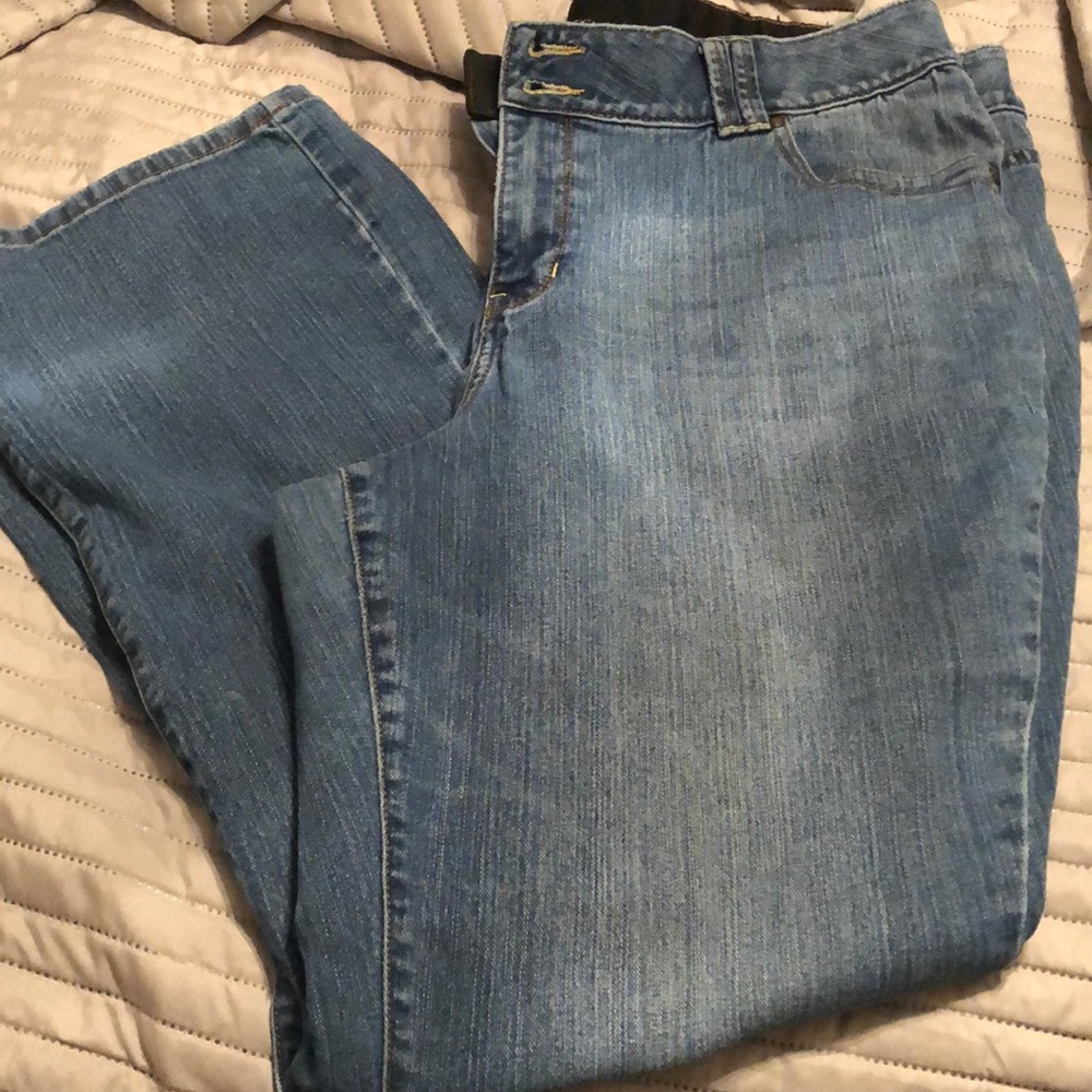 Lane Bryant Boot Cut Tummy control size 20 Avg